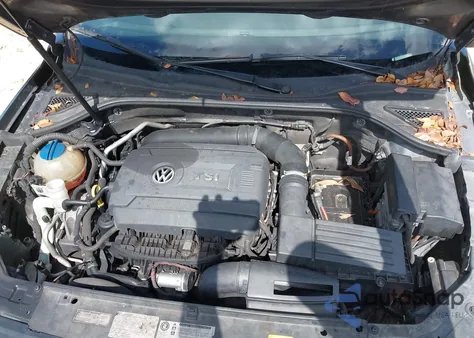 2015 Volkswagen Passat 1.8T Limited Edition z USA, uszkodzony, nr VIN 1VWAS7A38FC082760